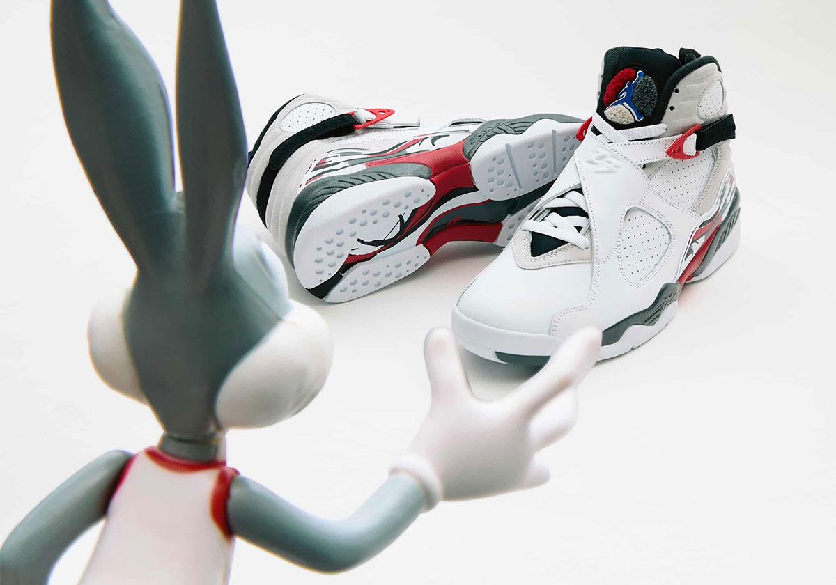 jordan-8-bugs-bunny-1
