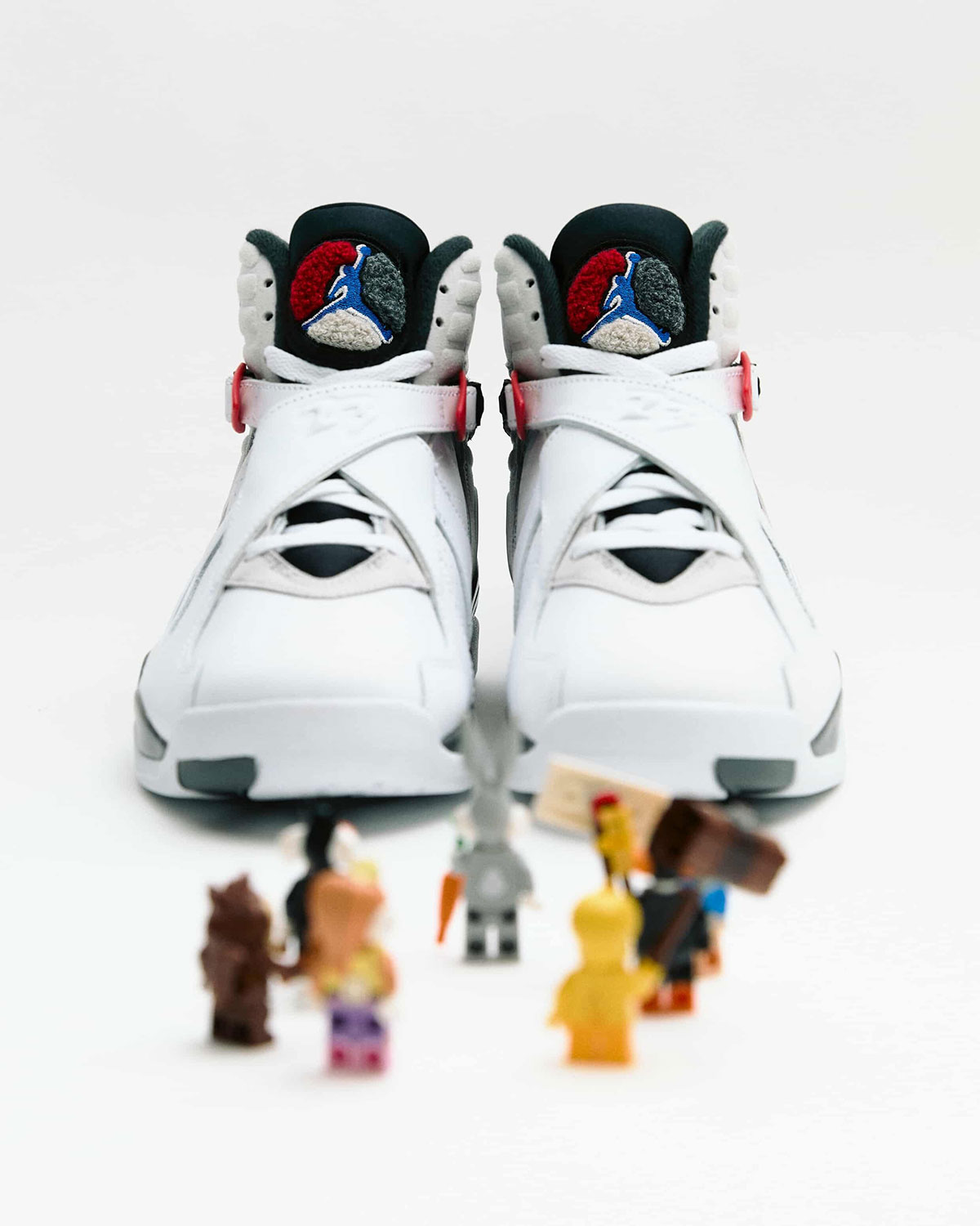 jordan-8-bugs-bunny-3