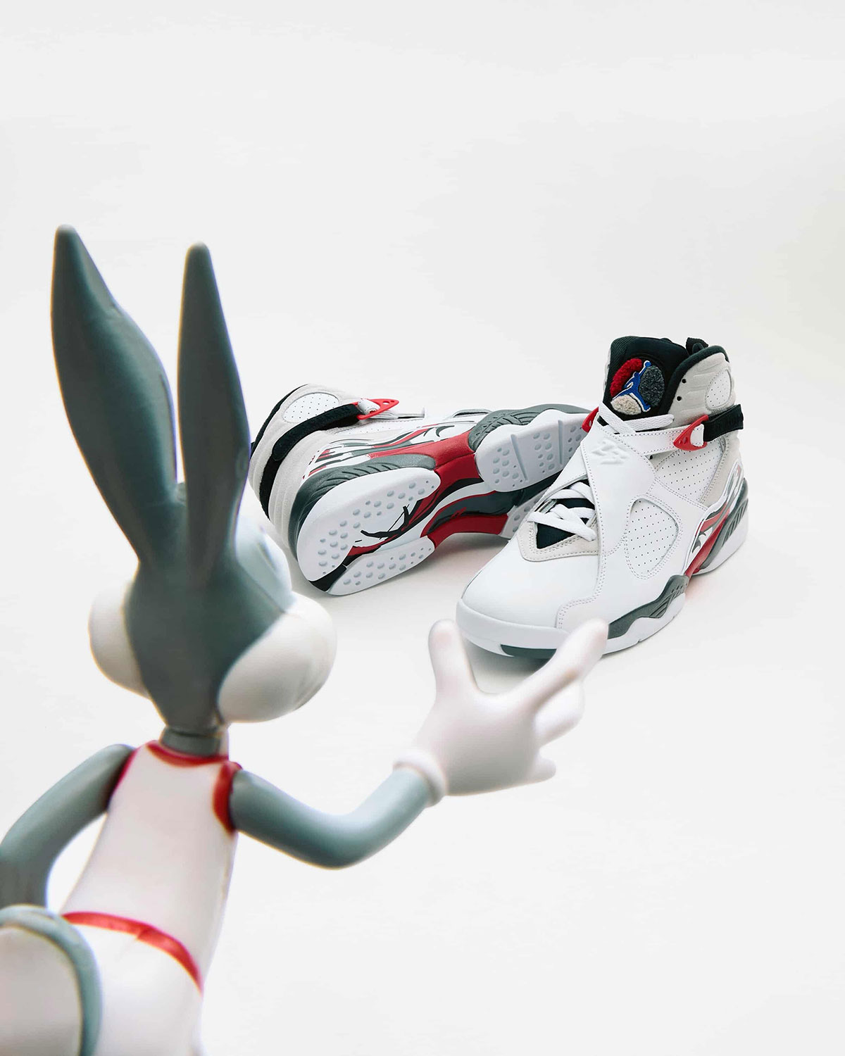 jordan-8-bugs-bunny-4
