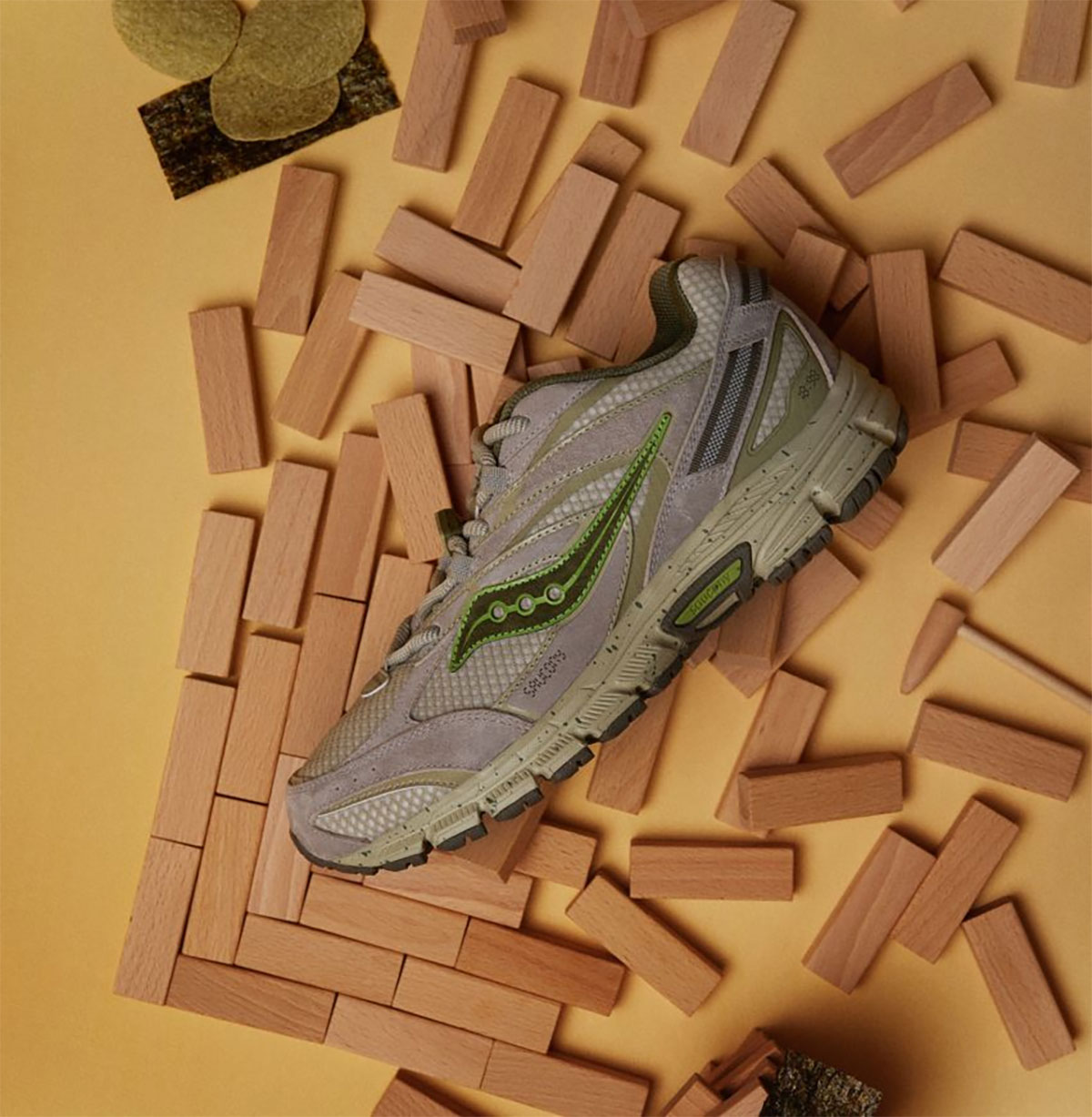 lays-potato-chips-saucony-collection-4