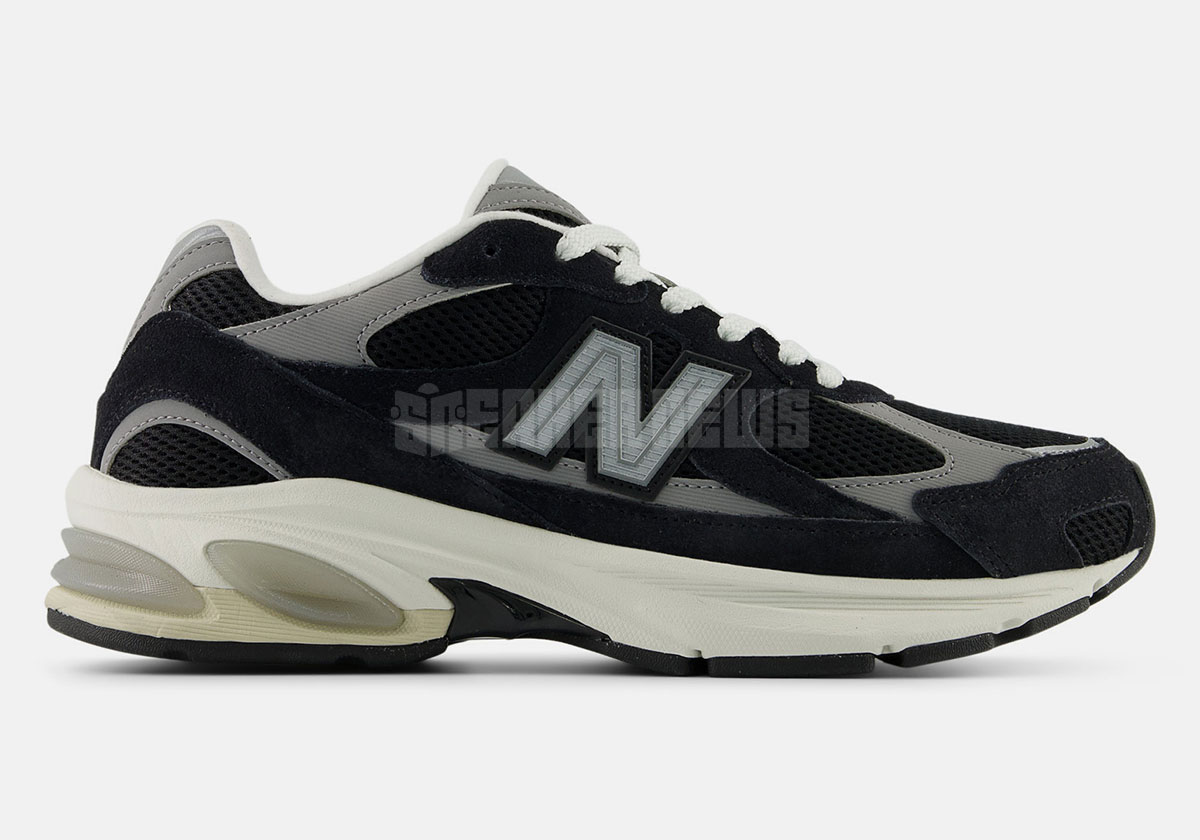 new-balance-abzorb-2010-black-grey-white-8