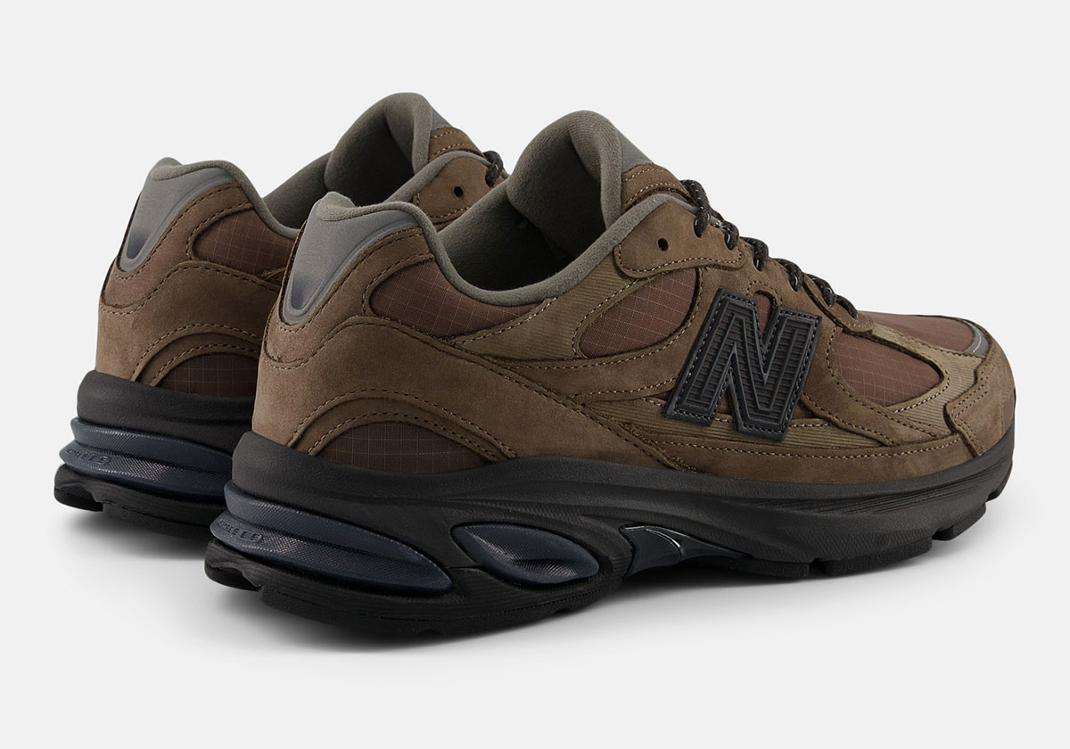 new-balance-abzorb-2010-ripstop-brown-U20106WB-4