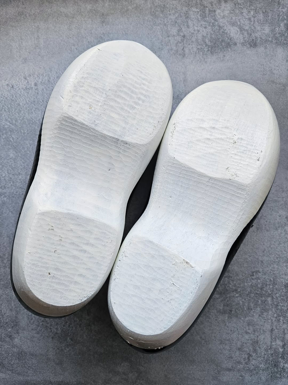 nike-Jaklompski-dutch-clogs-6