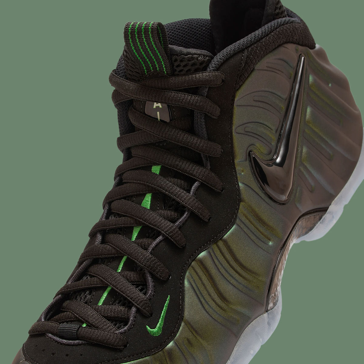 nike-air-foamposite-pro-pine-green-hf0794-300-6
