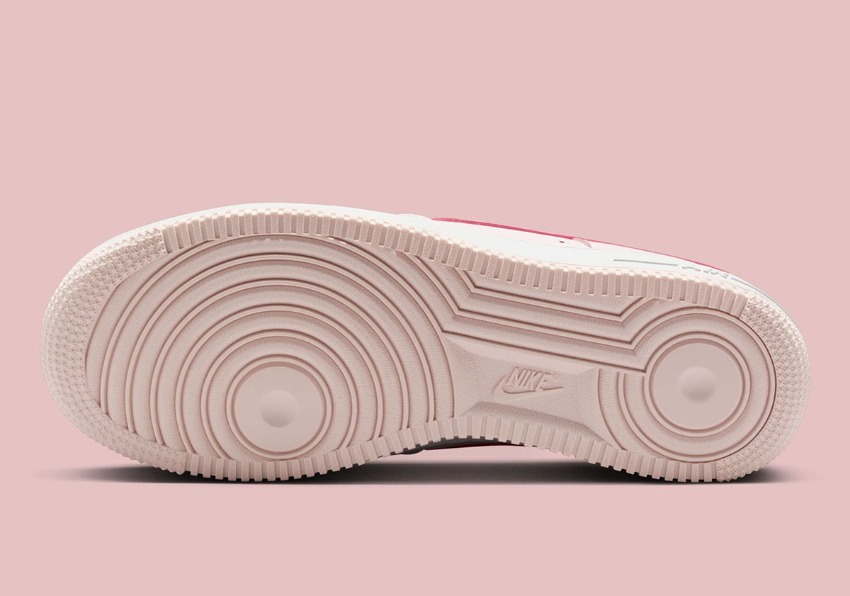 nike-air-force-1-low-valentines-day-2026-io8755-600-2