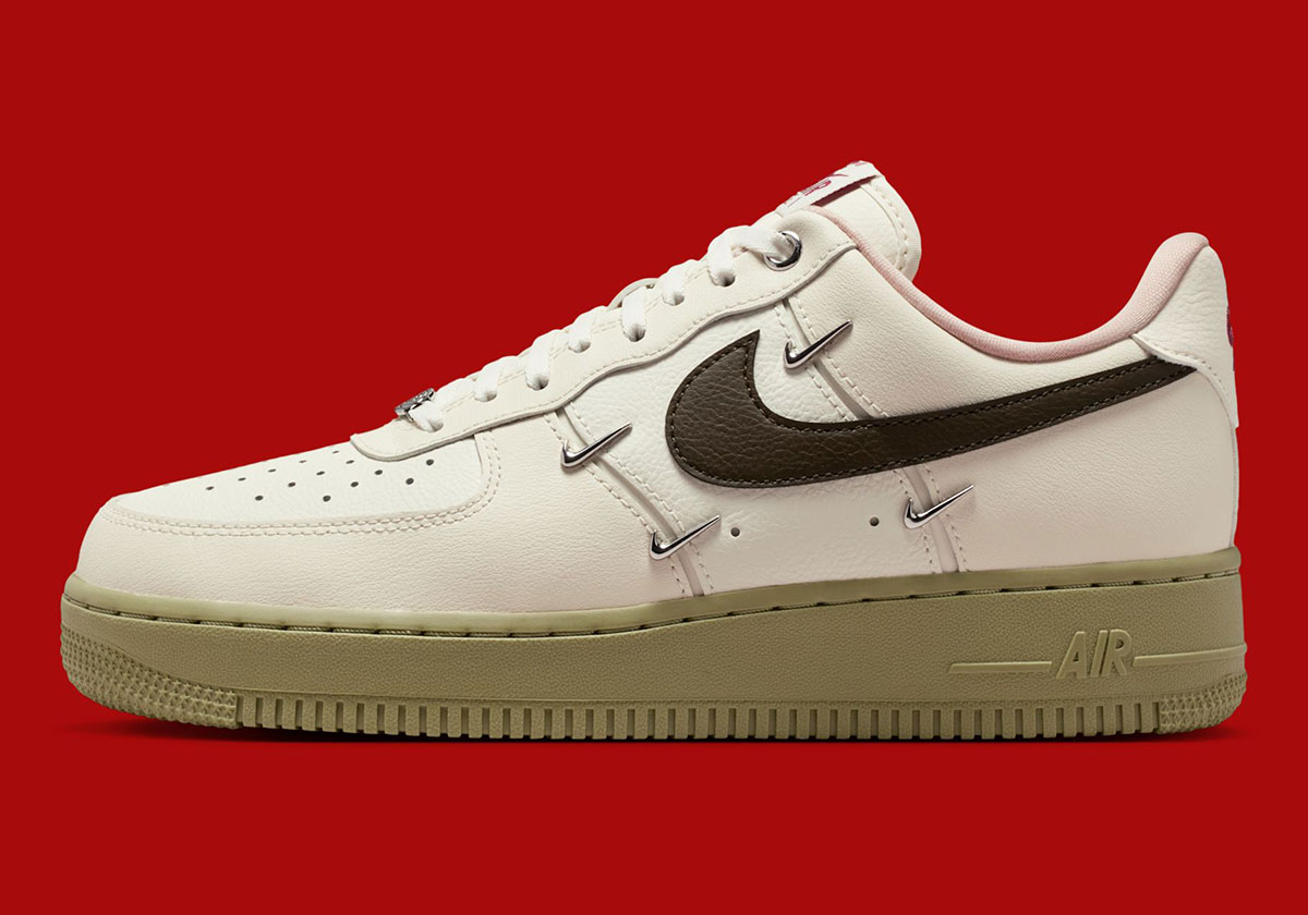nike-air-force-1-lx-multi-swoosh-IQ9802-022-8