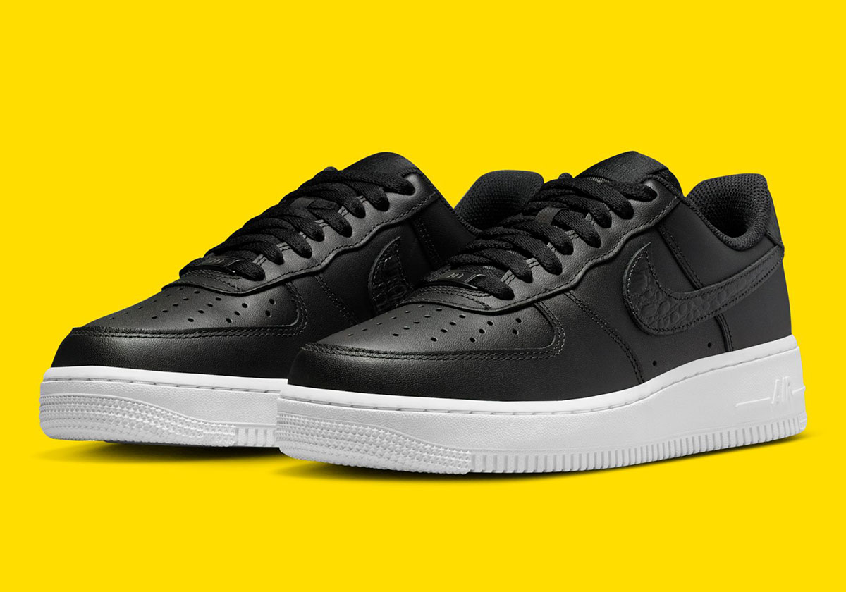 nike-air-force-1-pebble-croc-swoosh-io4837-001-5