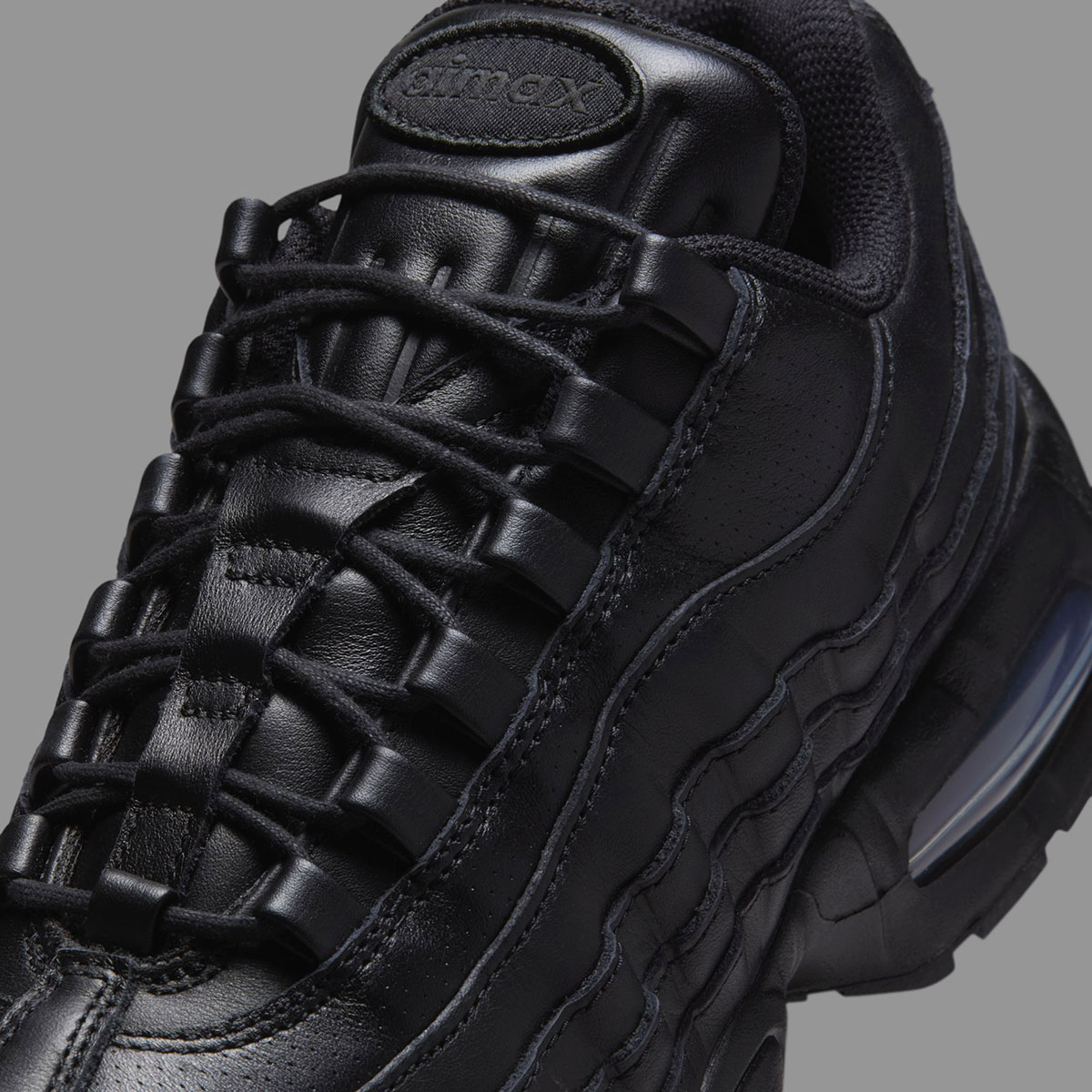nike-air-max-95-big-bubble-black-leather-IM0696-001-7