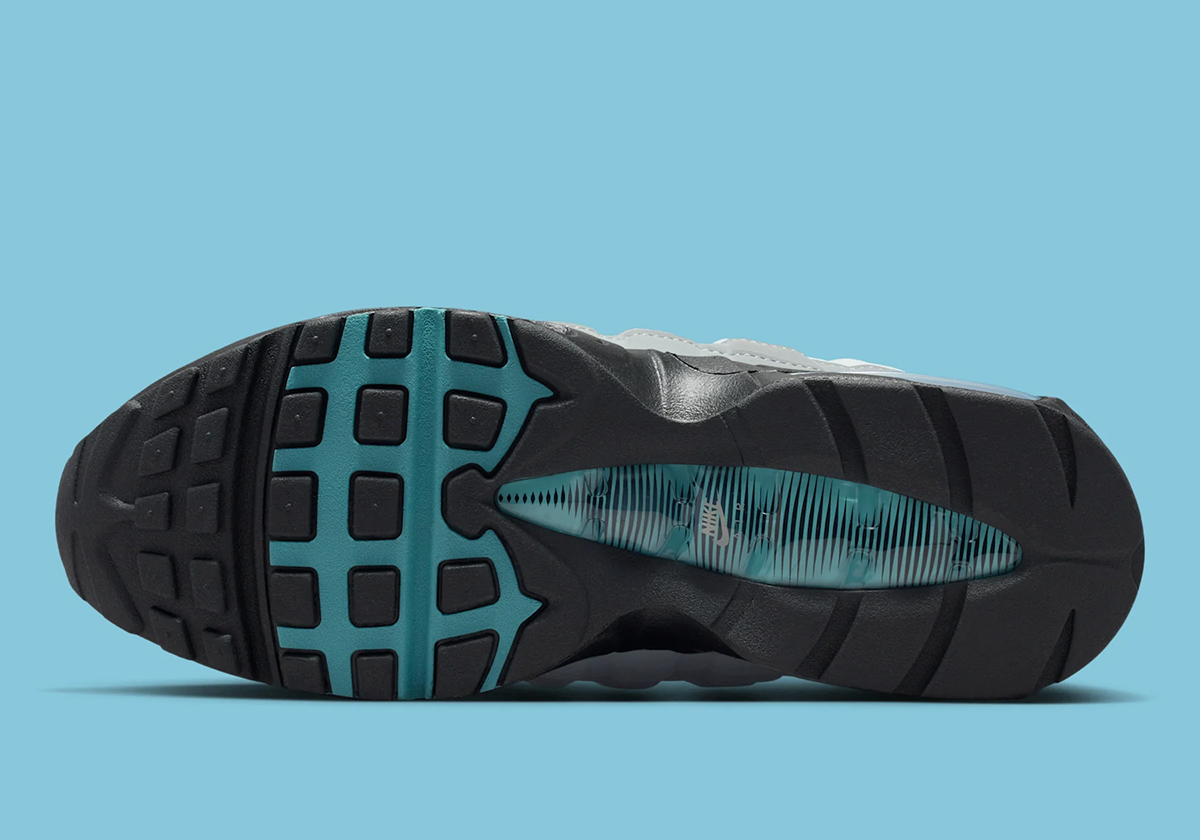 nike-air-max-95-big-bubble-cool-grey-mineral-teal-wolf-grey-metallic-silver-iq0285-065-7