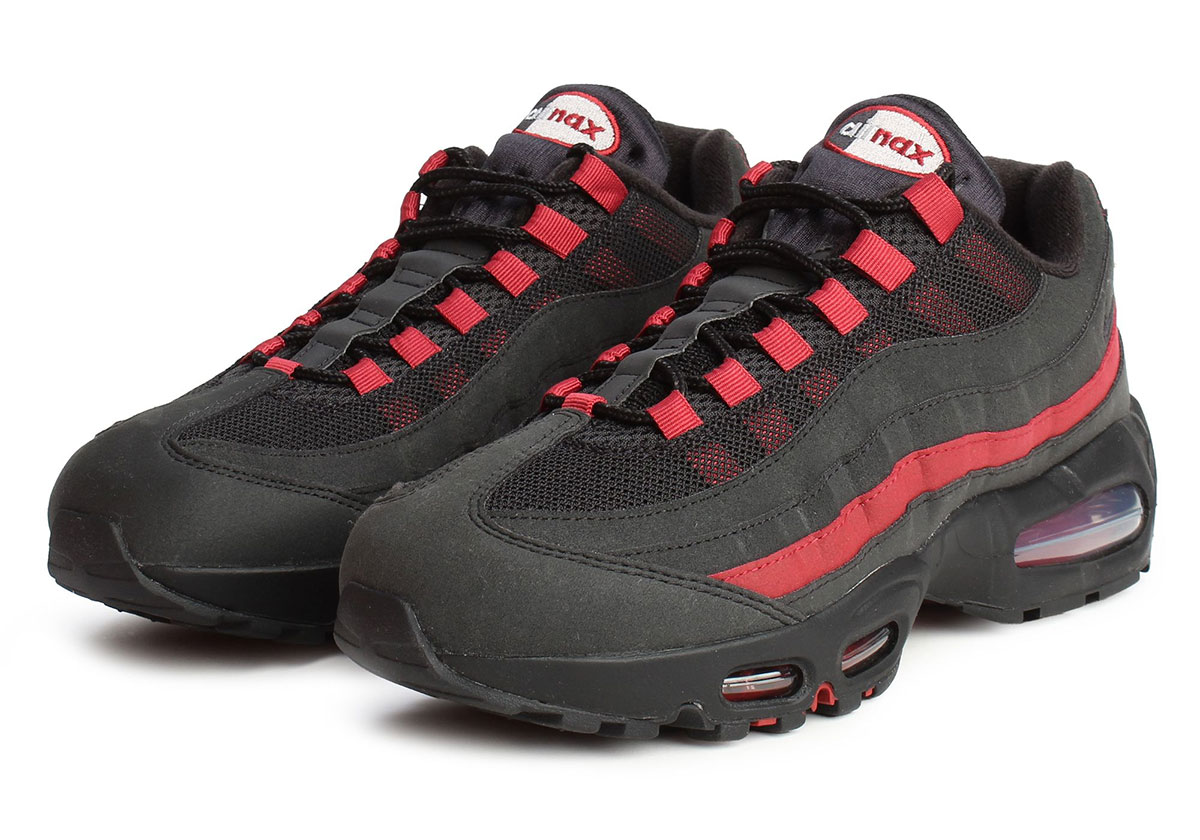 nike-air-max-95-og-black-team-crimson-wolf-grey-hm4740-008-1