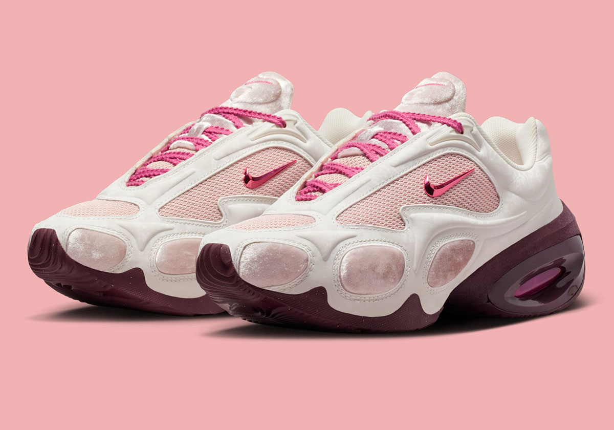 nike-air-max-muse-valentines-day-iq1152-666-5