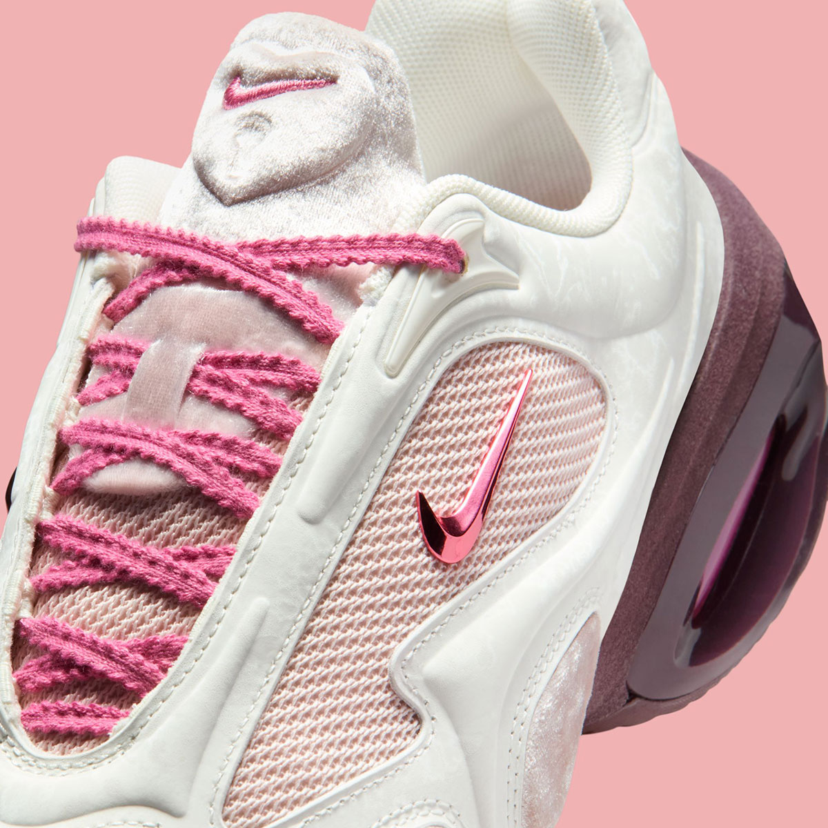 nike-air-max-muse-valentines-day-iq1152-666-7