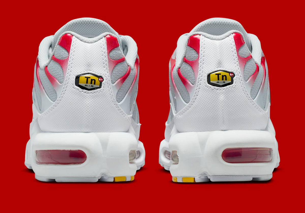 nike-air-max-plus-usa-dm0032-034-6
