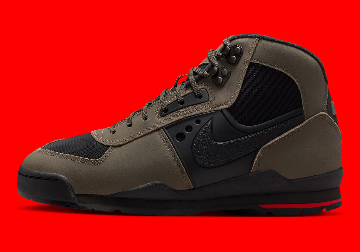 nike-baltoro-olive-khaki-university-red-black-io4556-200-1