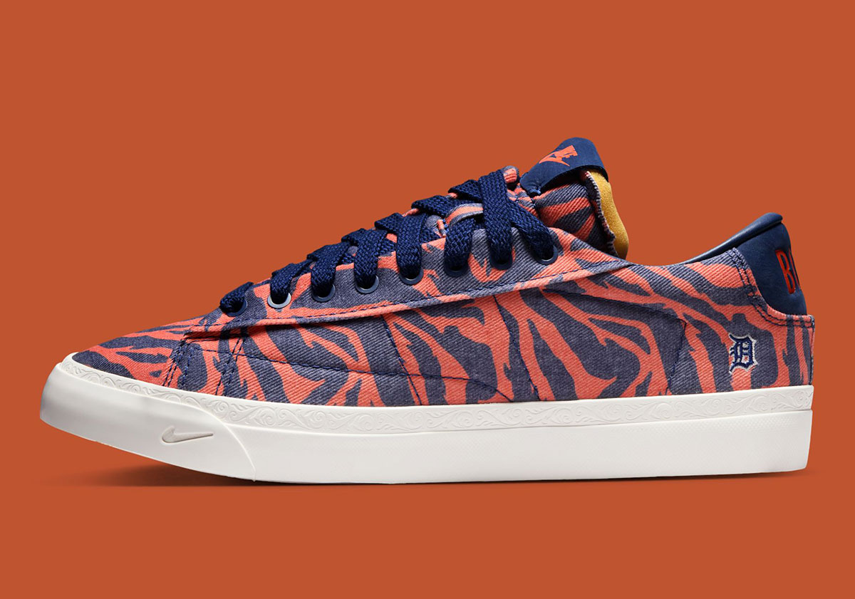 nike-book-blazer-low-tigers-hq2054-801-1