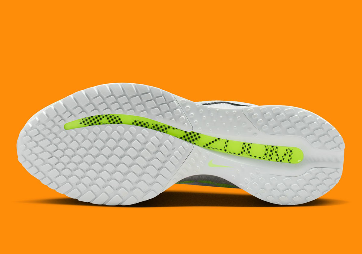 nike-pegasus-premium-white-off-white-volt-orange-black-HQ2592-105-7