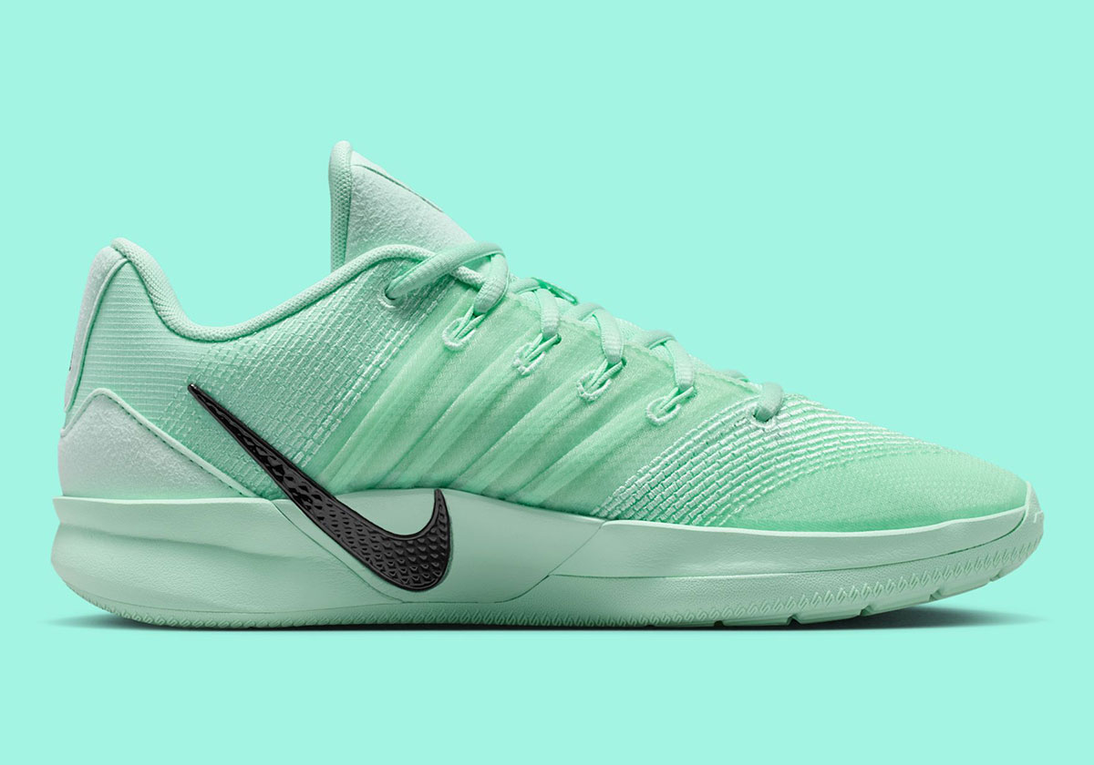 nike-sabrina-3-statue-of-liberty-hf2881-302-3