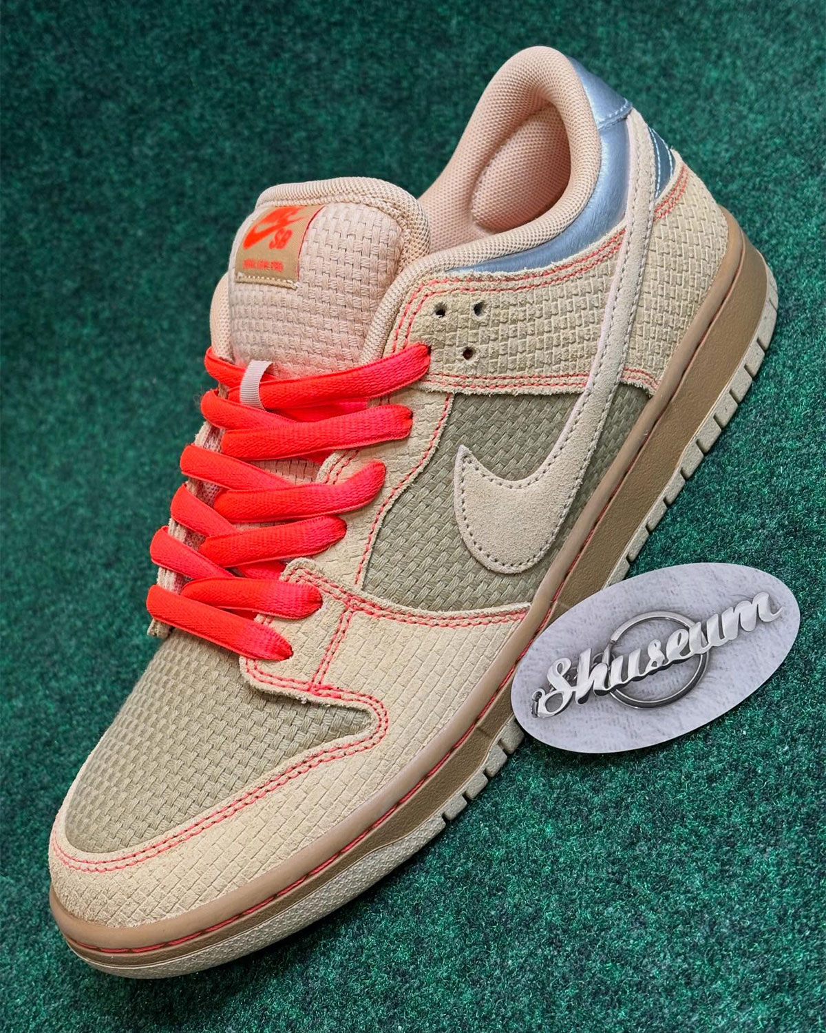 nike-sb-dunk-low-thai-food-som-tum-papaya-salad-15