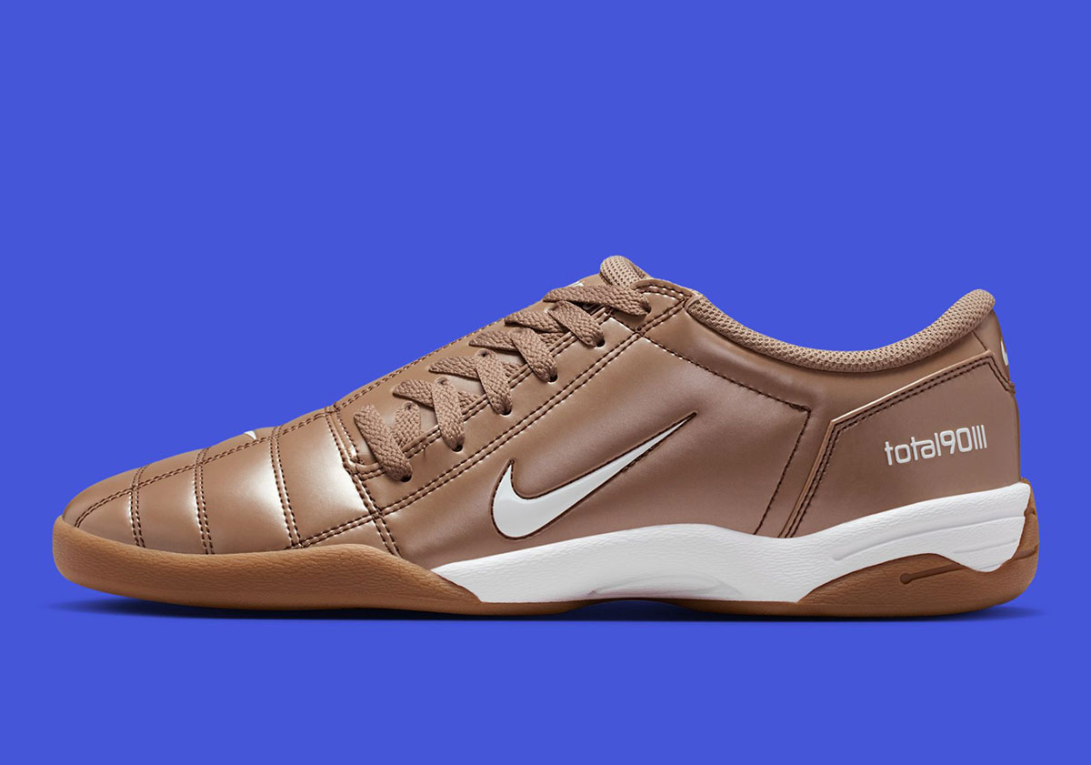 nike-total-90-iii-mink-brown-racer-blue-dark-gum-brown-HQ2851-202-1
