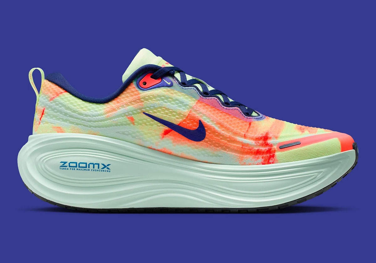 nike-vomero-plus-barely-volt-indigo-burst-IQ0605-701-3
