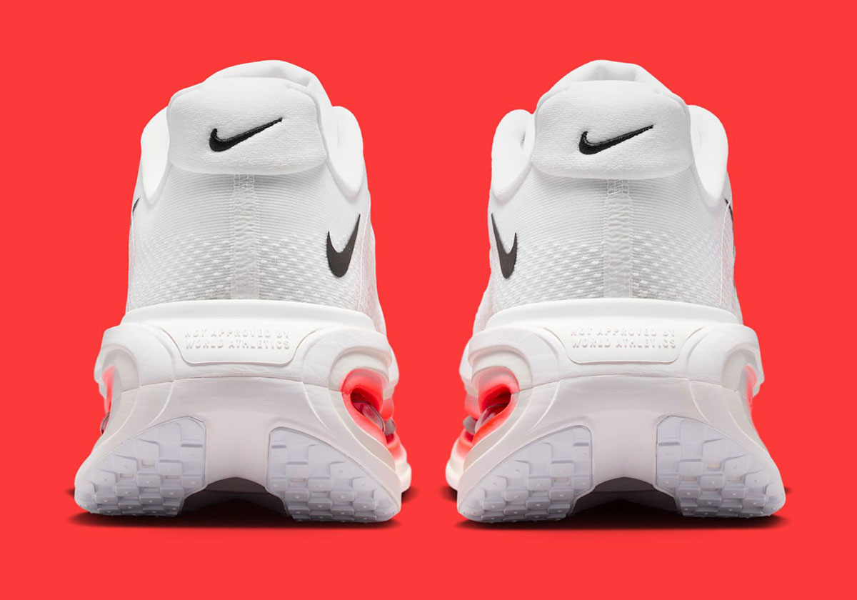 nike-vomero-premium-white-bright-crimson-black-hq2050-103-2