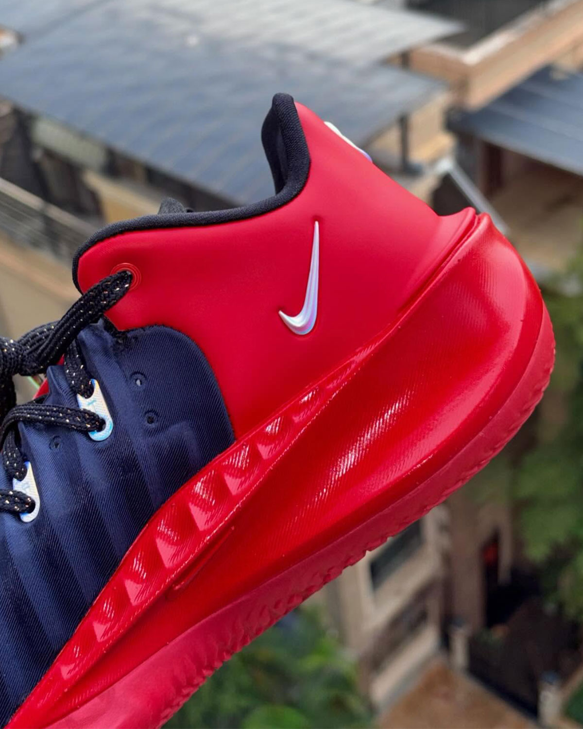 nike-zoom-gt-cut-4-red-navy-usa-HV9921-600-3