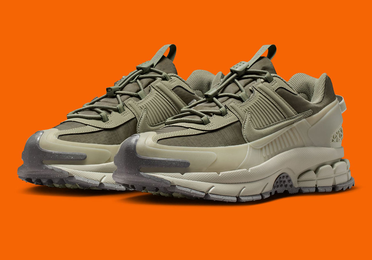 nike-zoom-vomero-5-roam-silver-sage-spruce-fog-barely-volt-hj4646-300-4