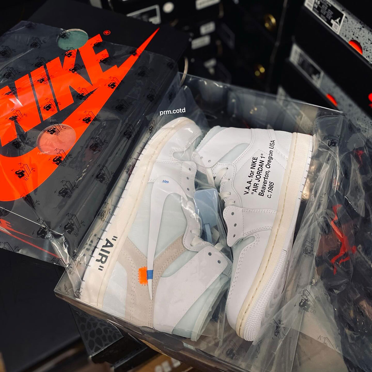 vaa-air-jordan-1-alaska-shoebox-4