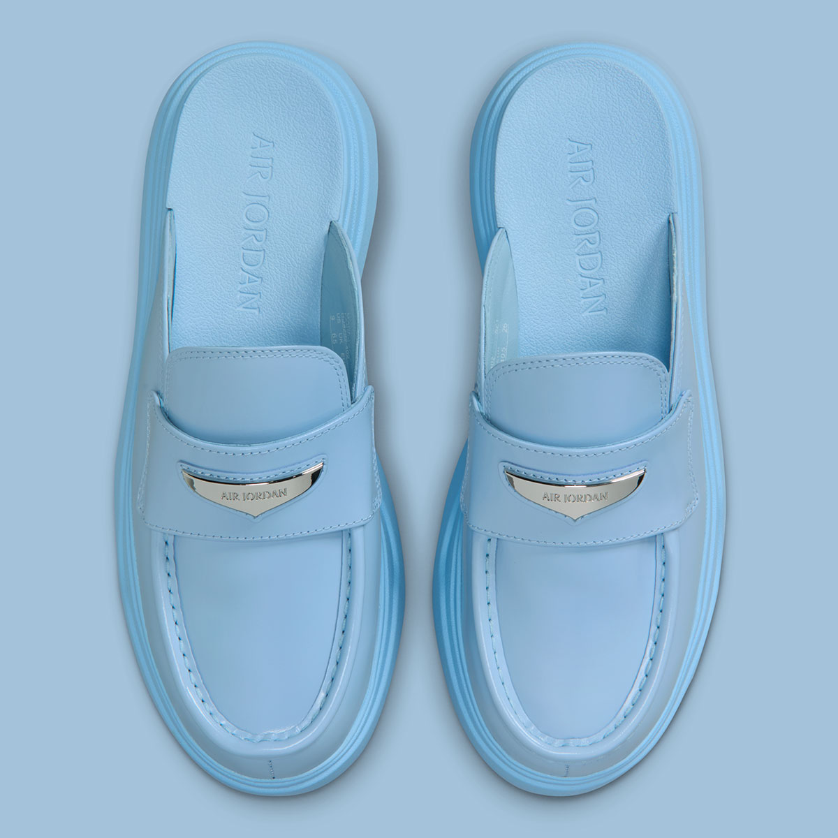air-jordan-mule-psychic-blue-metallic-silver-hj4292-402-4