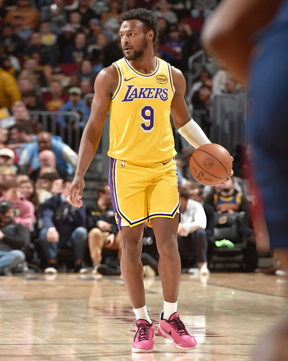 bronny-james-nike-signature-logo-1