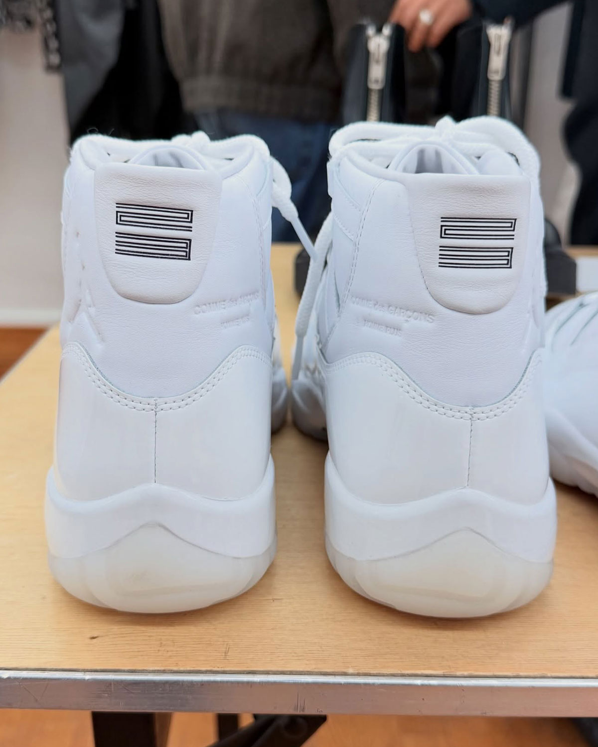 comme-des-garcons-homme-plus-air-jordan-11-3