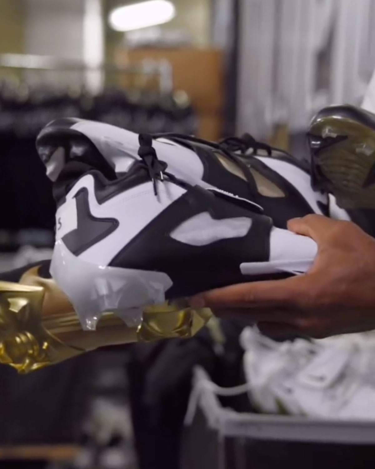 deion-sanders-previews-2026-nike-diamond-turf-coach-prime-2