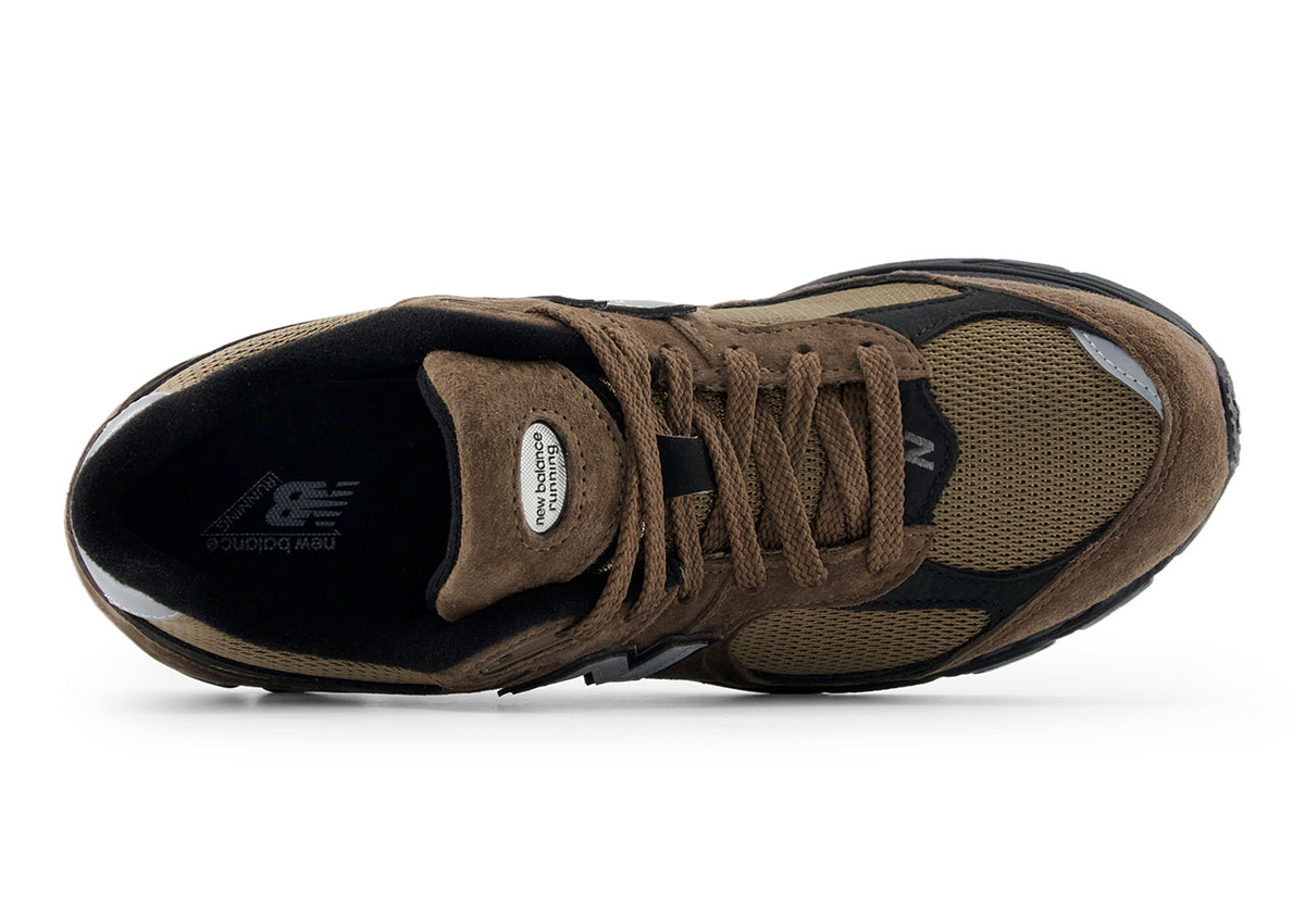 new-balance-2002r-brown-black-U2002RAB-5