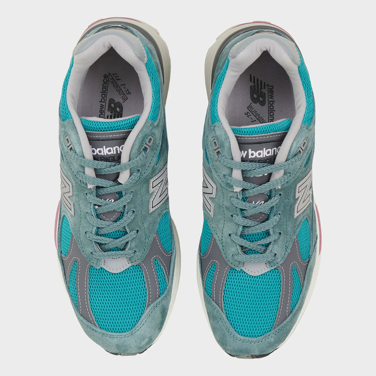 new-balance-991v2-porcelain-green-trooper-u991tt2-1