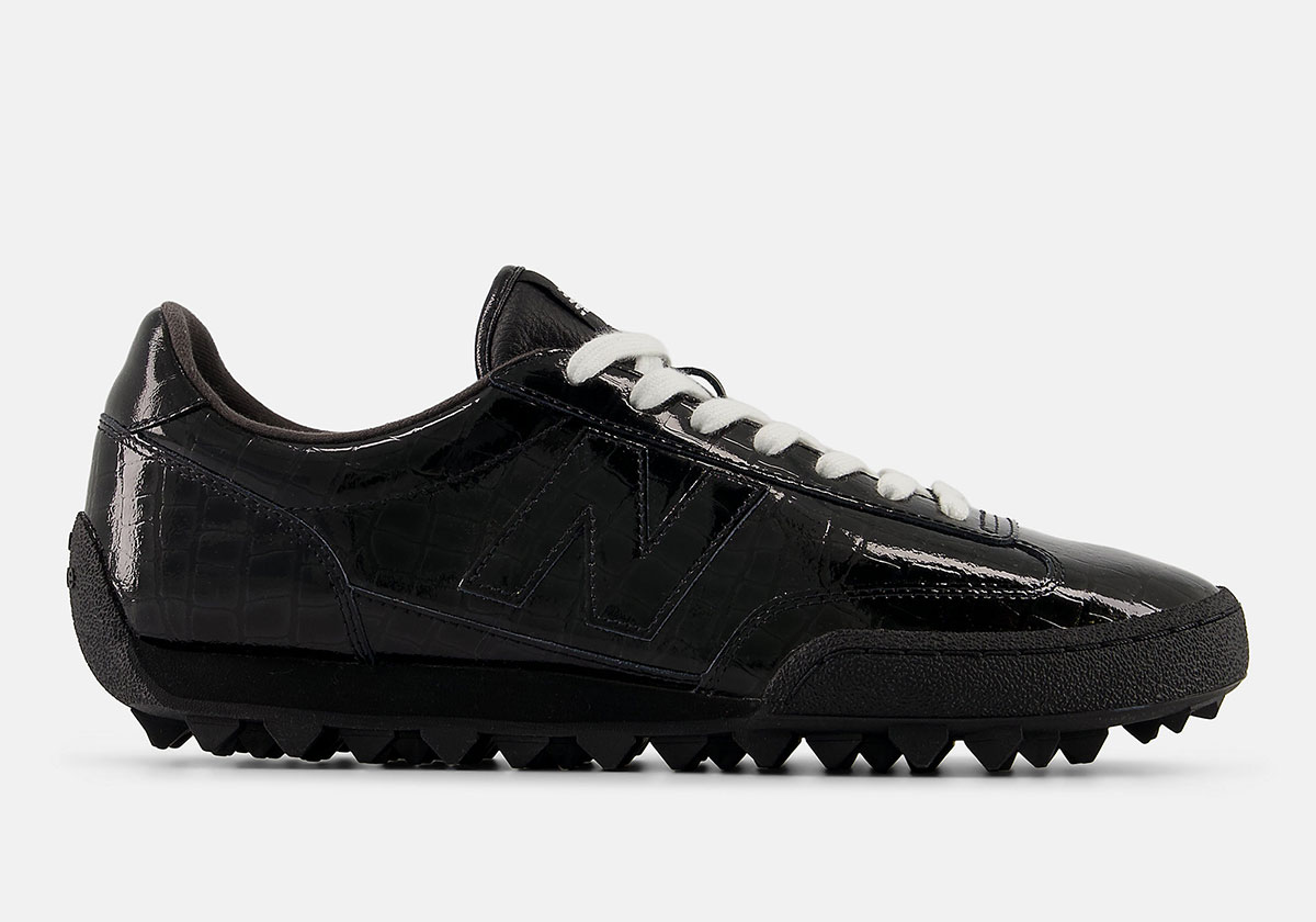 new-balance-gator-run-black-UGTR2SV-3