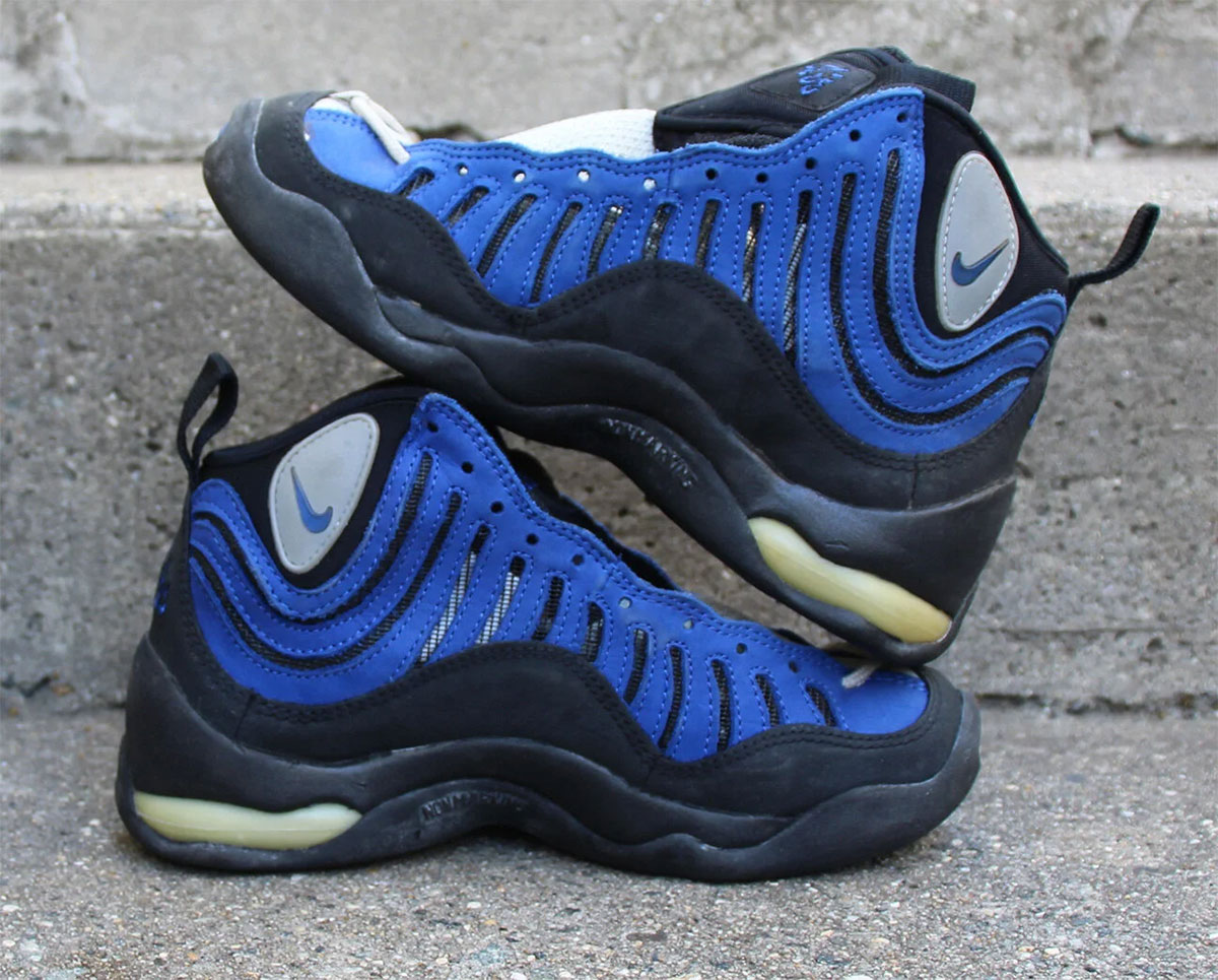 nike-air-bakin-varsity-royal-black-2026-4