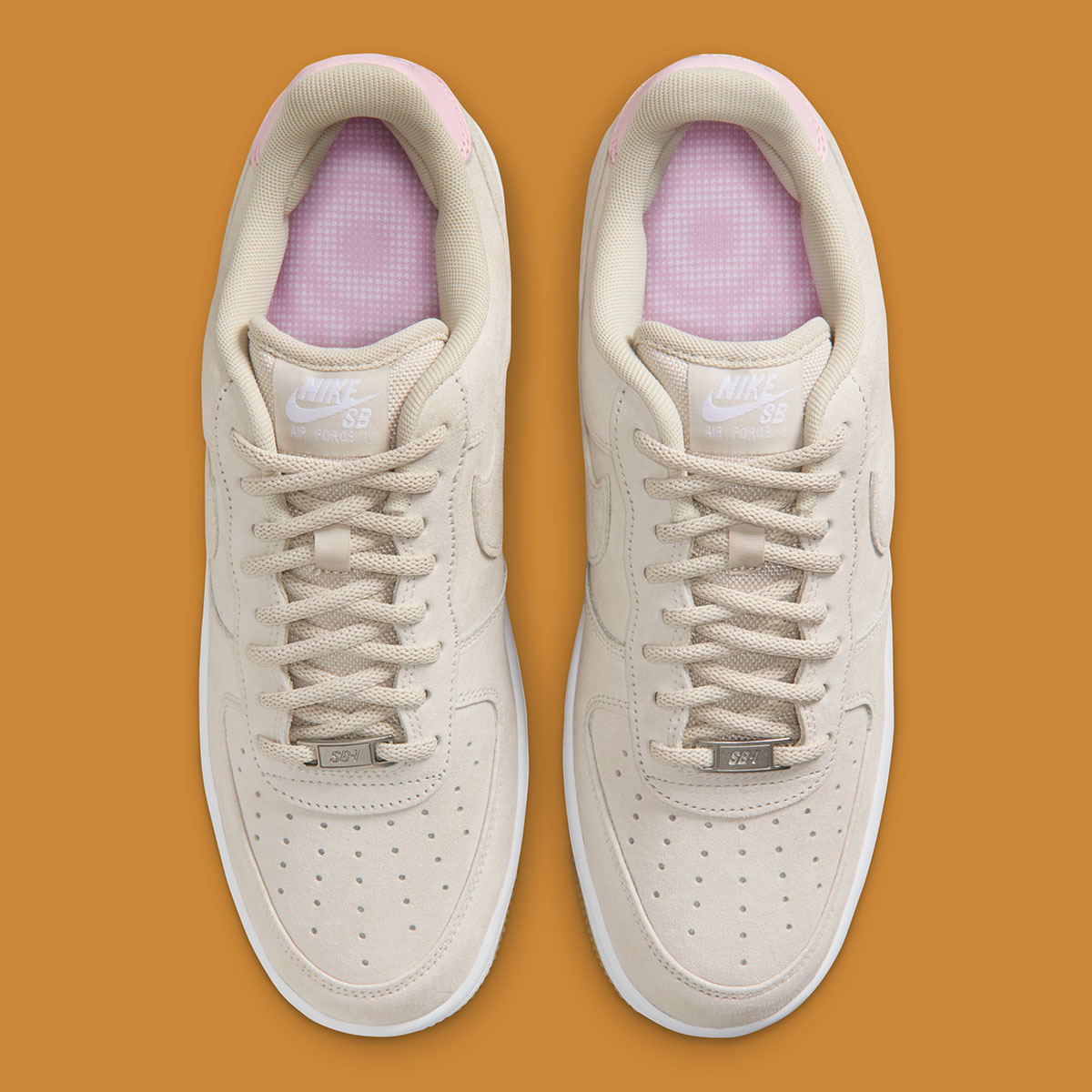 nike-sb-air-force-1-light-orewood-brown-hm8517-100-4