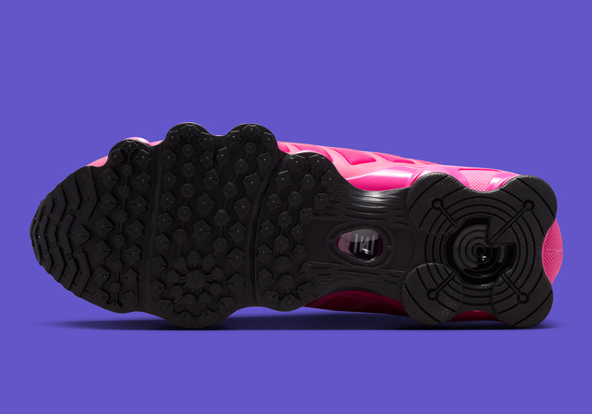 nike-shox-tl-desert-berry-IH1338-600-3