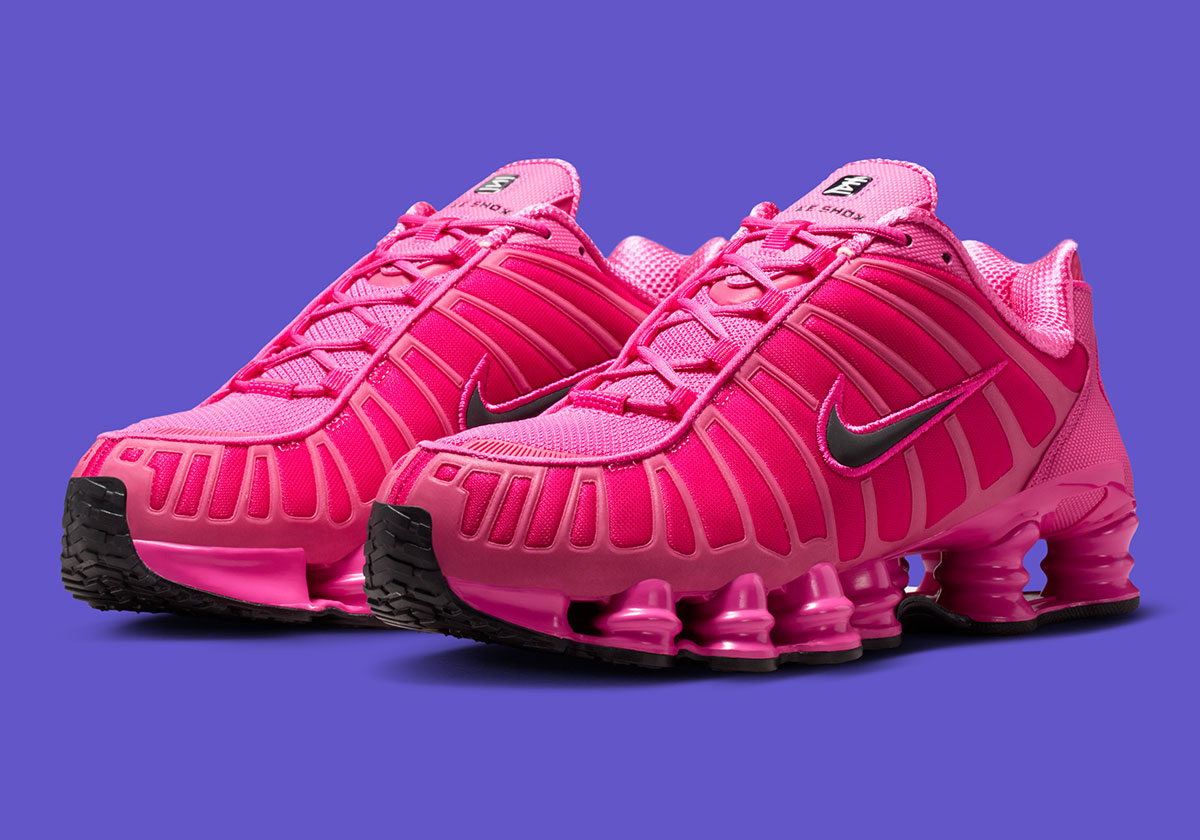 nike-shox-tl-desert-berry-IH1338-600-6