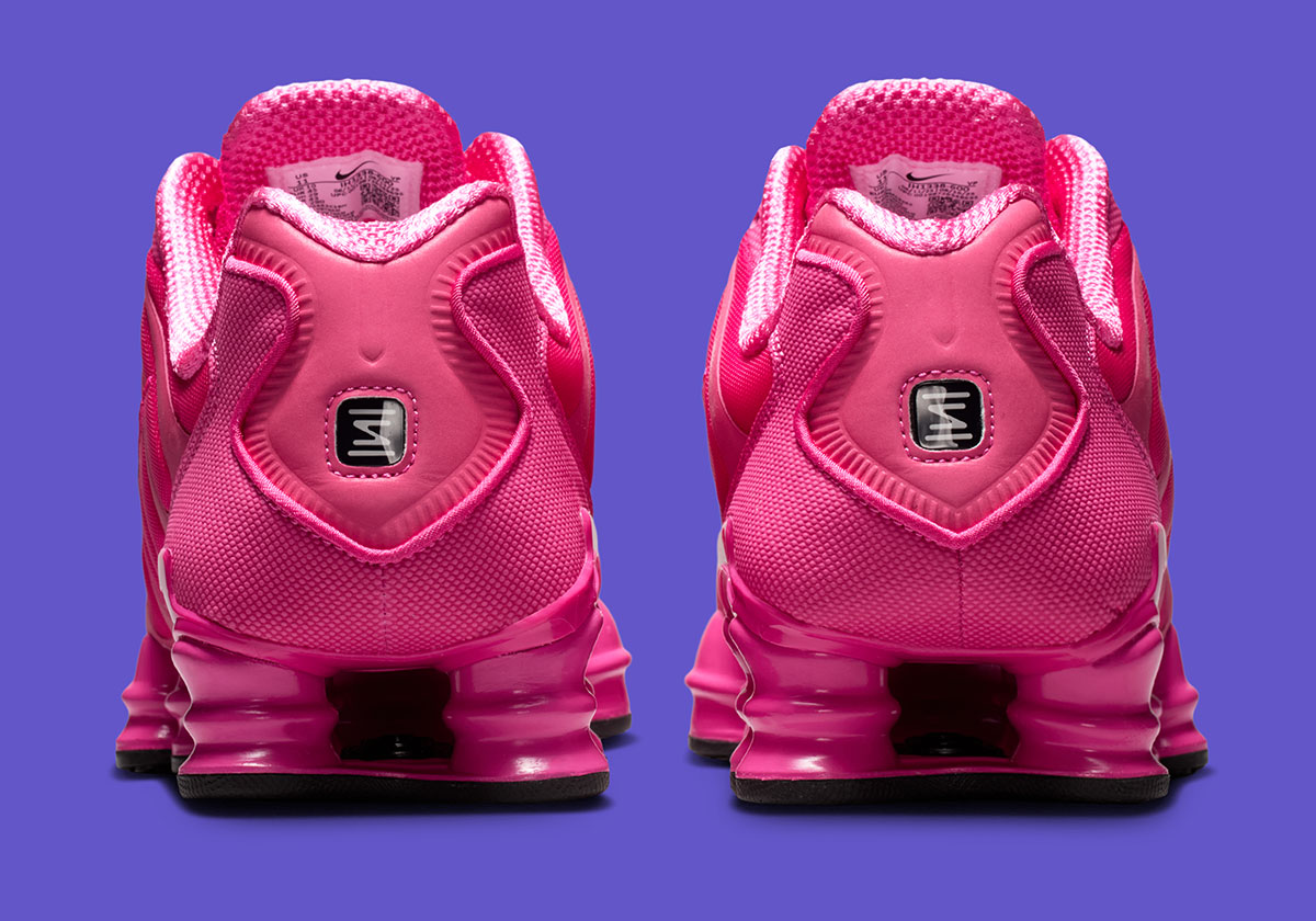 nike-shox-tl-desert-berry-IH1338-600-7