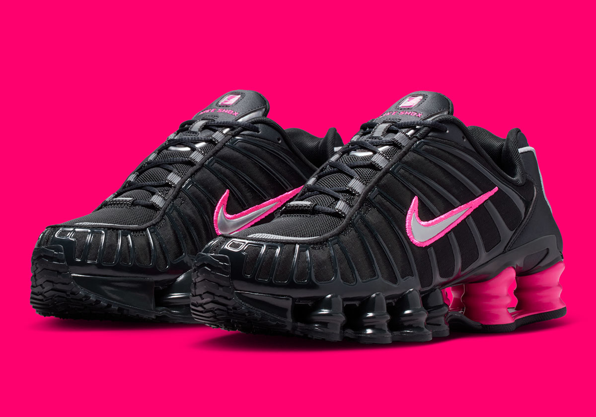 nike-shox-tl-ring-off-noir-hyper-pink-metallic-silver-iq0273-045-6