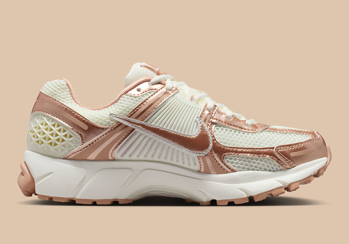 nike-zoom-vomero-5-sail-rose-gold-iq9603-133-3