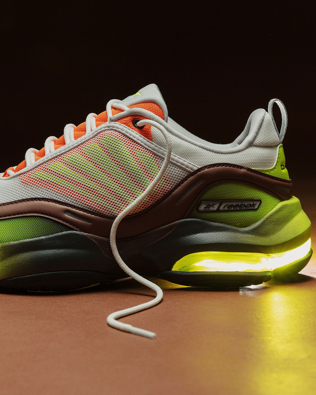 packer-reebok-dmx-series-3000-4