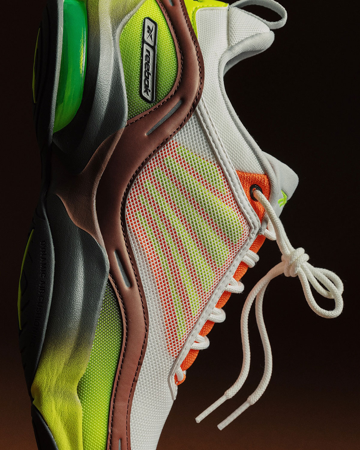 packer-reebok-dmx-series-3000-5