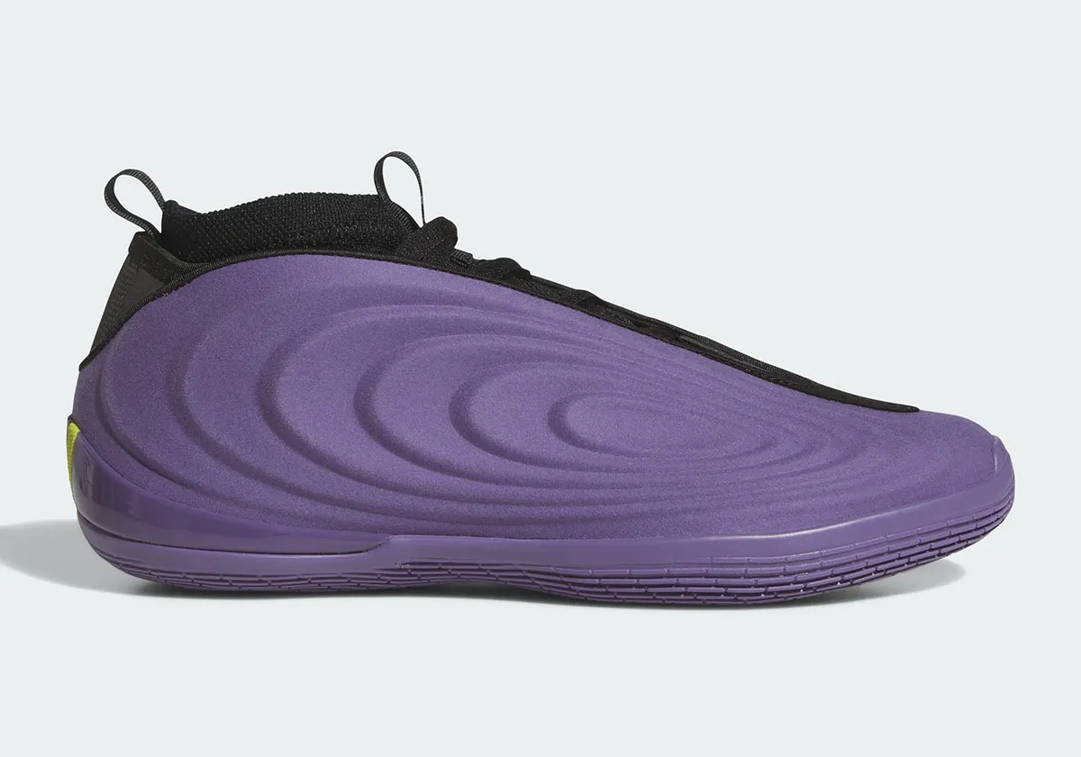 The adidas Harden Vol. 10 Goes “Joker” Mode