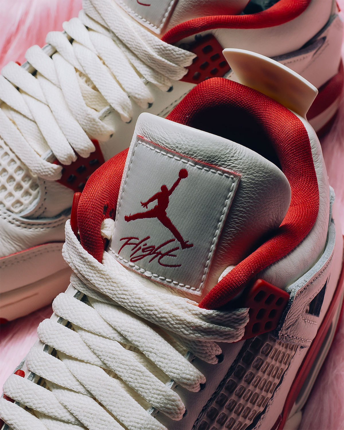 air-jordan-4-valentines-day-store-list-3