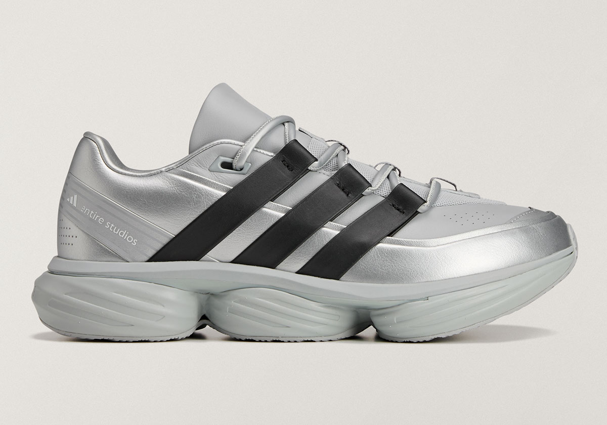 entire-studios-adidas-lightblaze-pod-ki3211-1