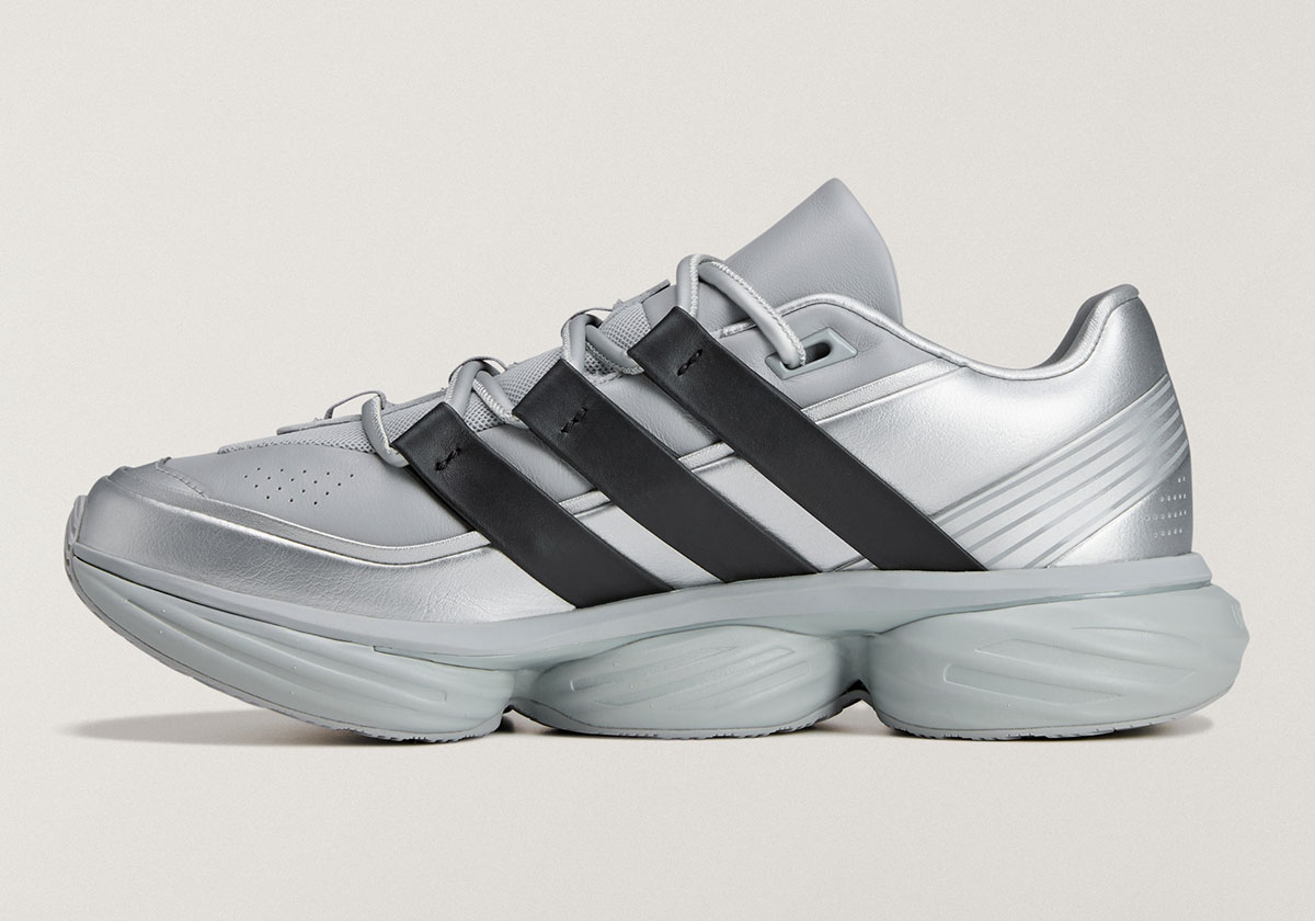 entire-studios-adidas-lightblaze-pod-ki3211-4