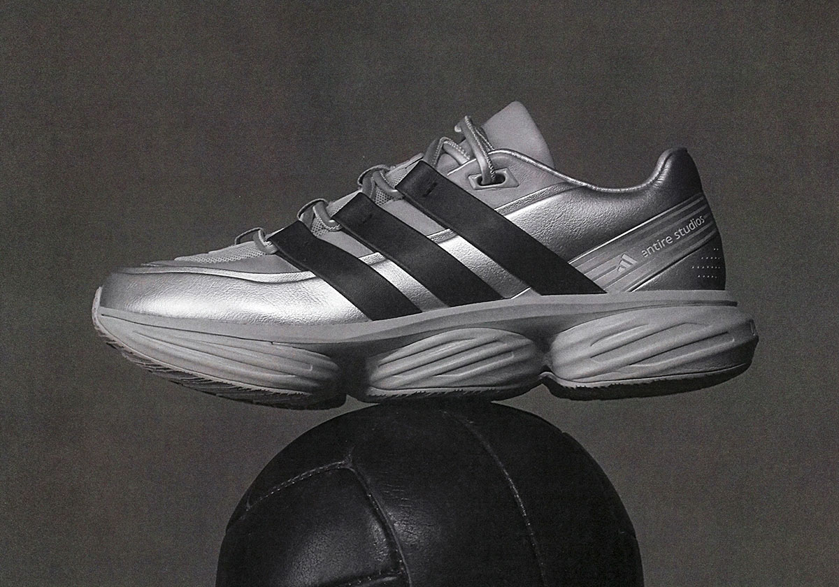 entire-studios-adidas-lightblaze-pod-ki3211