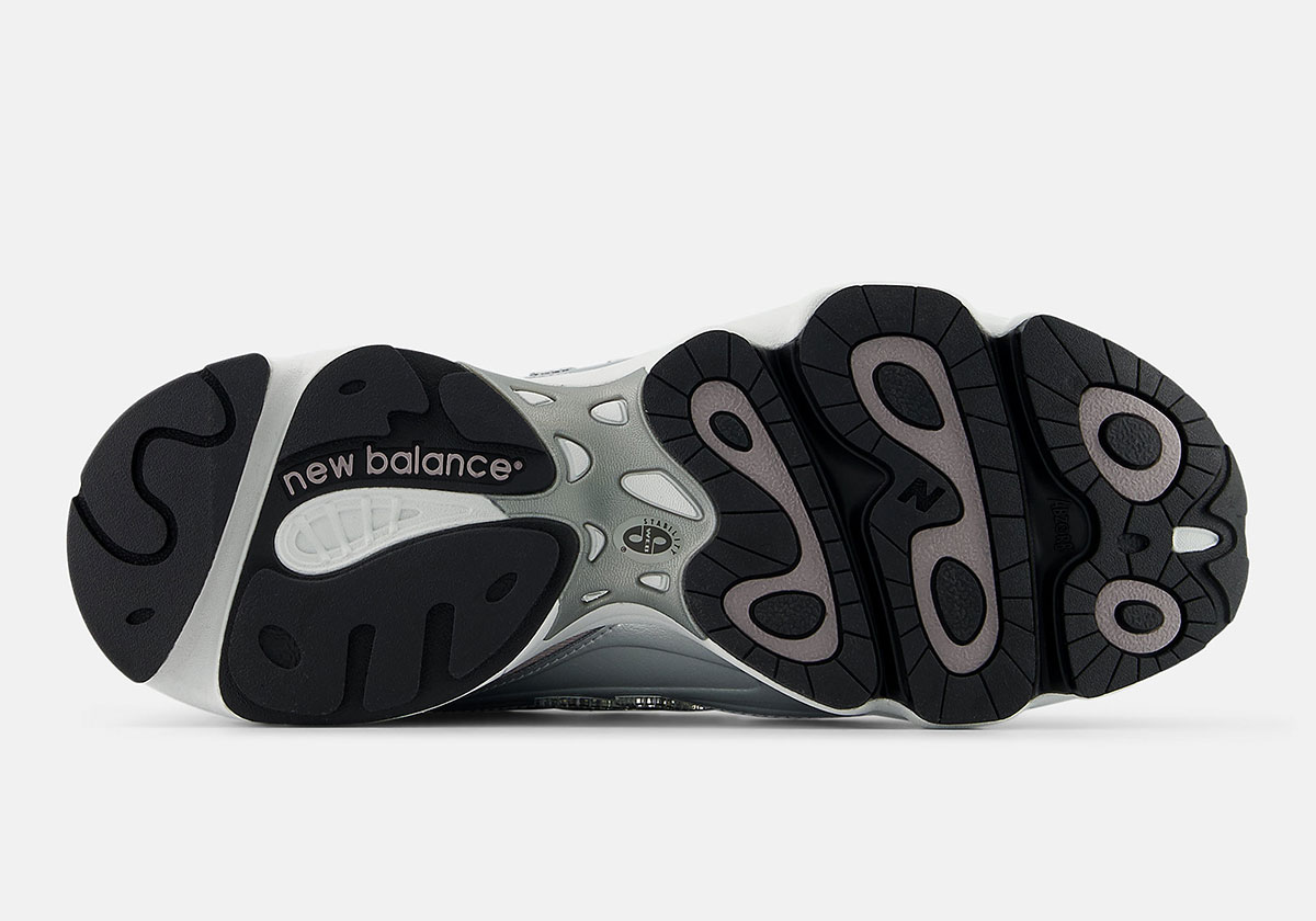 new-balance-1000-silver-metallic-truffle-salt-U10001PD-5
